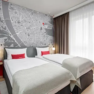 Intercityhotel Ξενοδοχείο